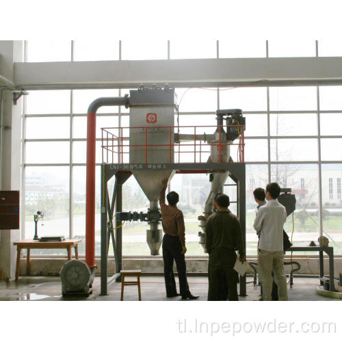 Pitch jet mill machine